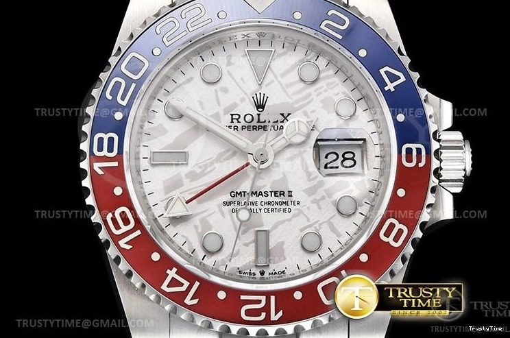 0319 ROLGMT166 – GMT II Snug 977